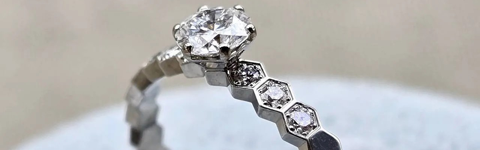 Ювелирные изделия Chaumet, кольца, серьги, реплики и копии