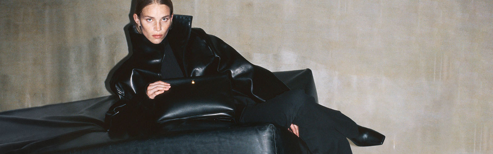 Купить аксессуары Phoebe Philo реплики и копии