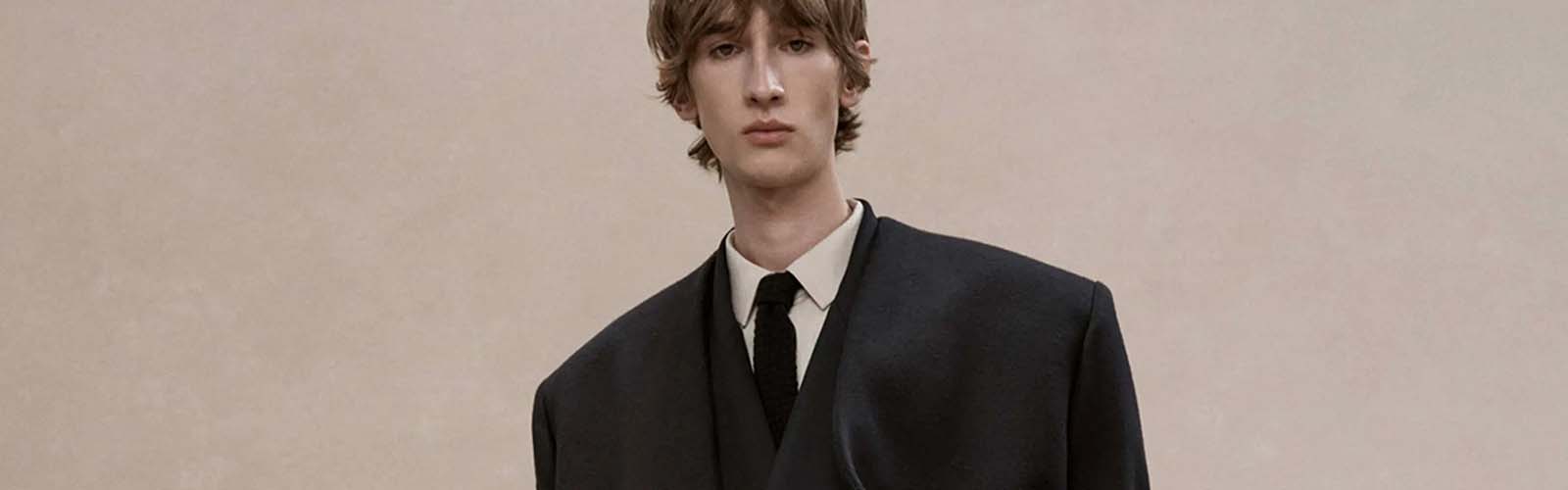 Реплики и копии одежды Fear of God: уникальные аксессуары и обувь