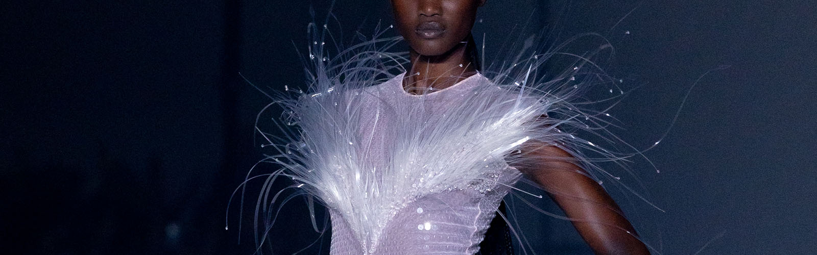 копии и реплики товаров Mugler, роскошь и стиль