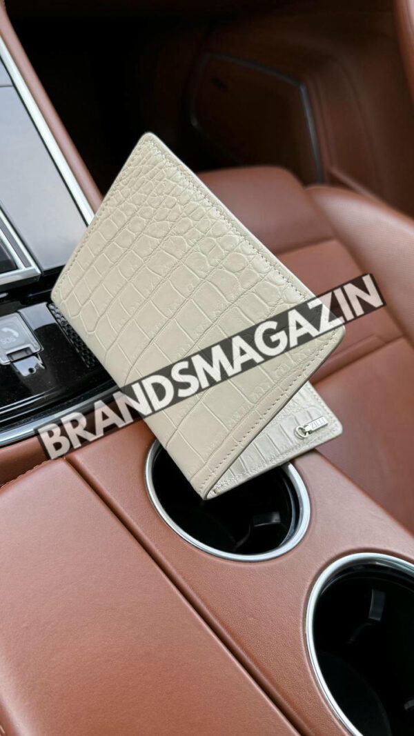 Обложка на паспорт Zilli из кожи крокодила BM47067881077