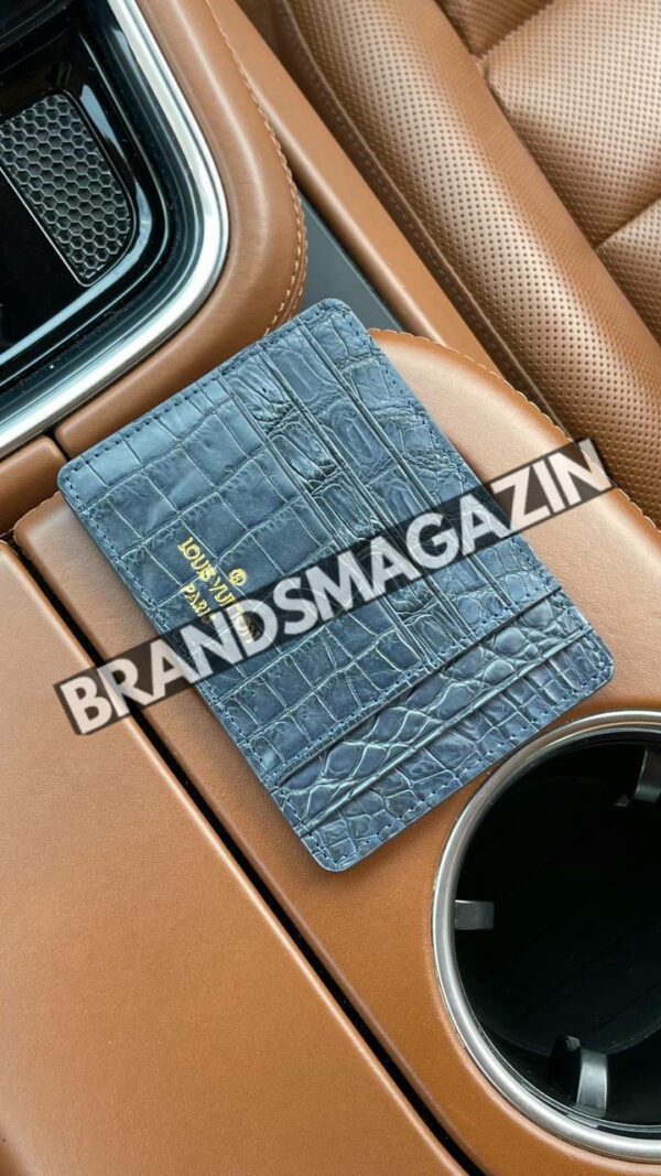 Картхолдер Louis Vuitton из кожи крокодила BM47449757877