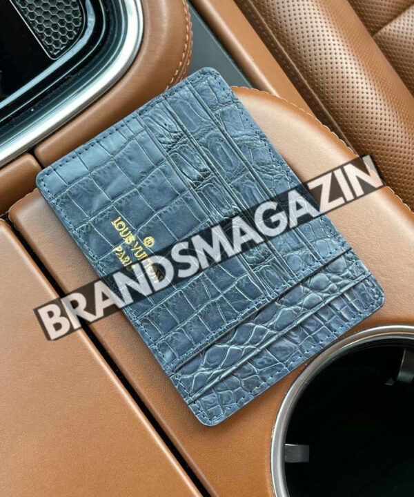 Картхолдер Louis Vuitton из кожи крокодила BM47449757877 Картхолдер Louis Vuitton из кожи крокодила BM47449757877