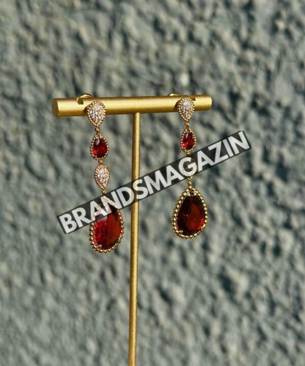 Серьги Boucheron BM46355377677 Серьги Boucheron BM46355377677