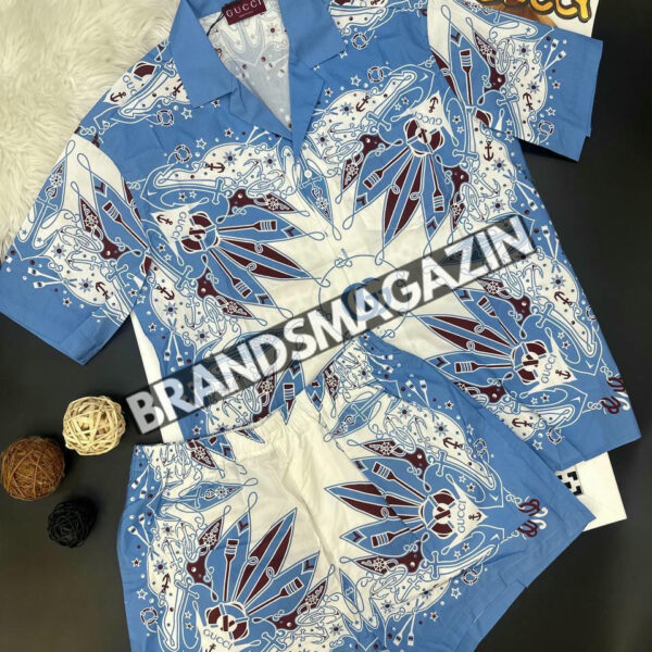 Прогулочный костюм Gucci BM71843977