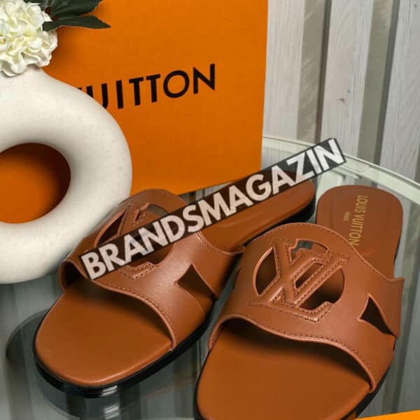 Шлепанцы Louis Vuitton BM71488077