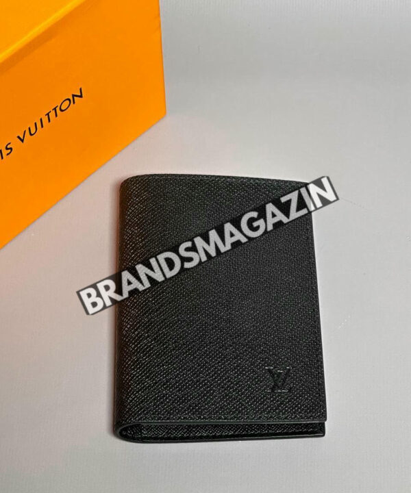 Обложка на паспорт Louis Vuitton BM47588723577 Обложка на паспорт Louis Vuitton BM47588723577