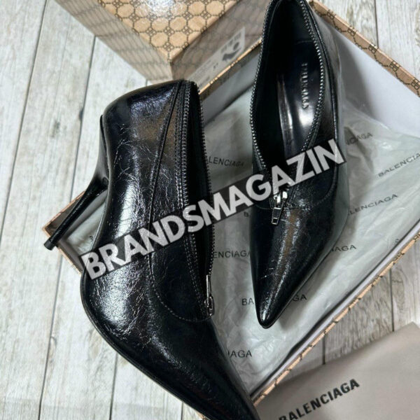 Туфли Balenciaga BM70481477