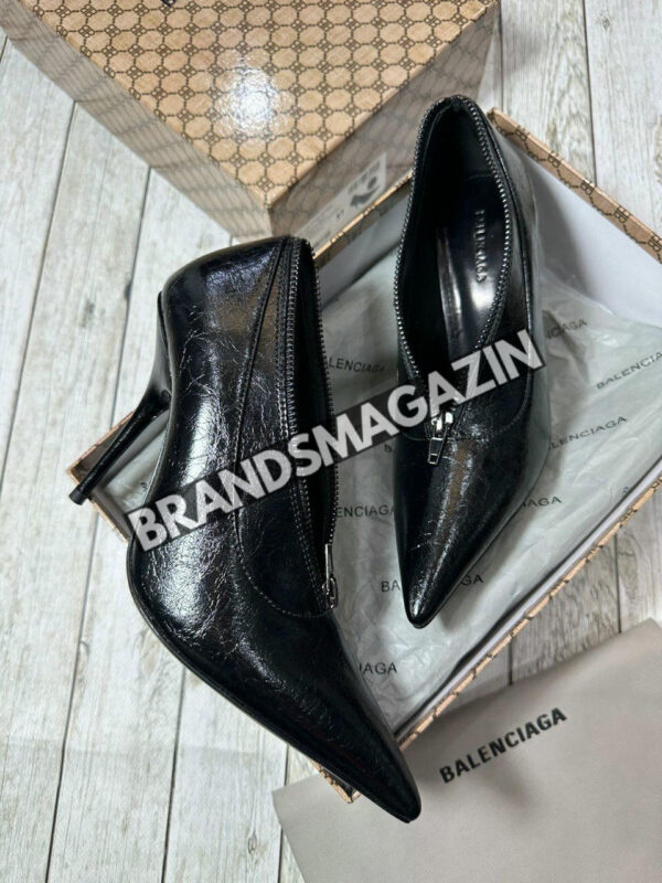 Туфли Balenciaga BM70481477