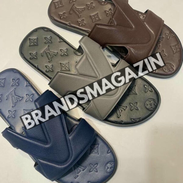 Шлепанцы Louis Vuitton BM71136777