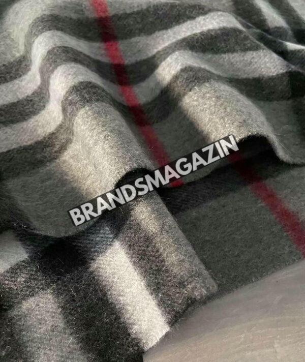 Шарф Burberry BM46782443377 3