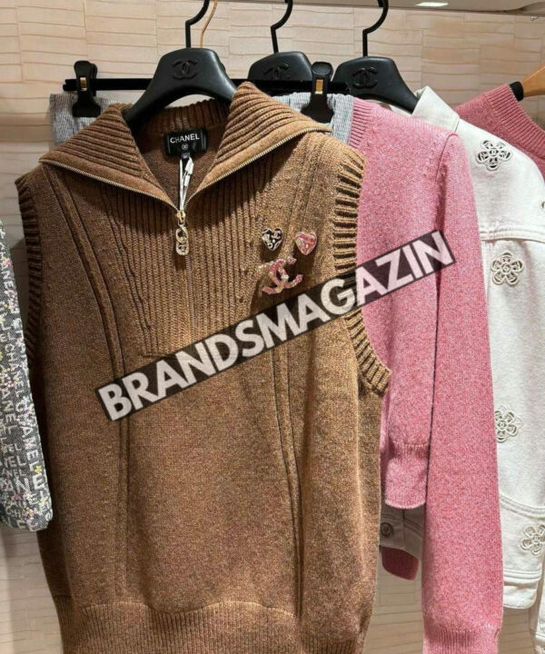 Жилет Chanel BM47015234077 Жилет Chanel BM47015234077