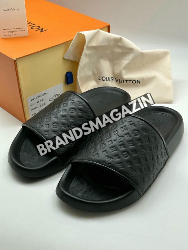 Шлепанцы Louis Vuitton BM71226077