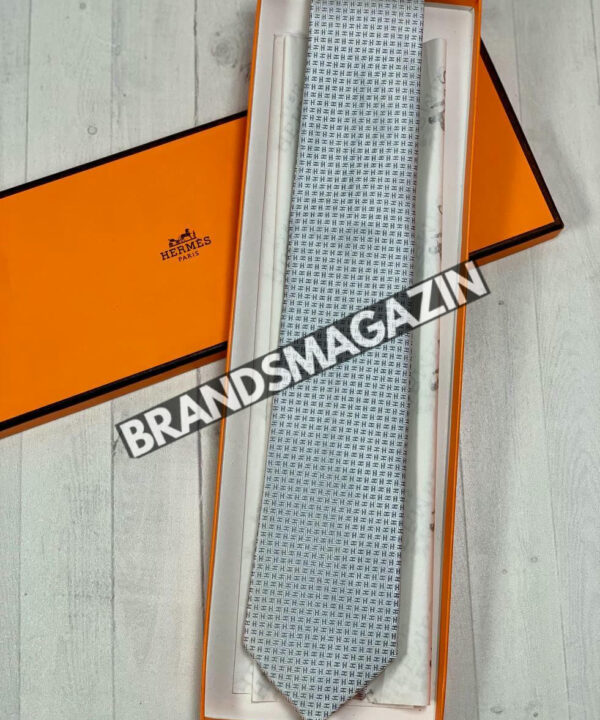 Галстук Hermes BM47450202177 Галстук Hermes BM47450202177