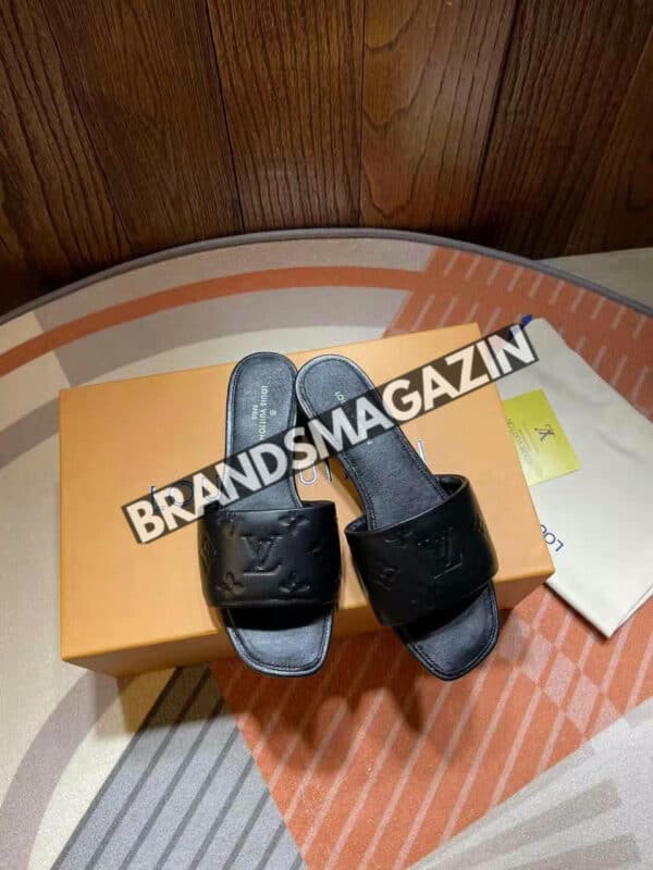 Шлепанцы Louis Vuitton BM71976277 3