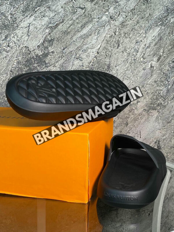 Шлепанцы Louis Vuitton BM71354777 2