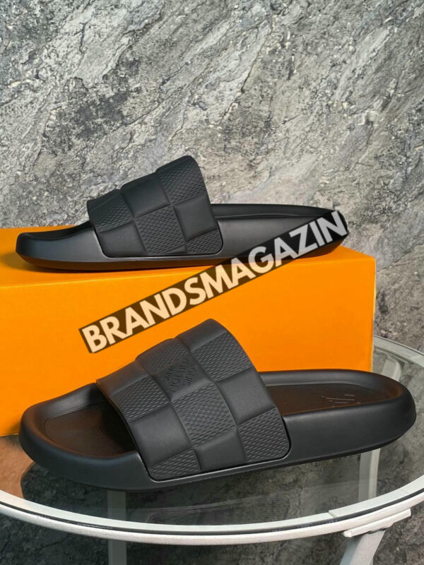 Шлепанцы Louis Vuitton BM71354777 4