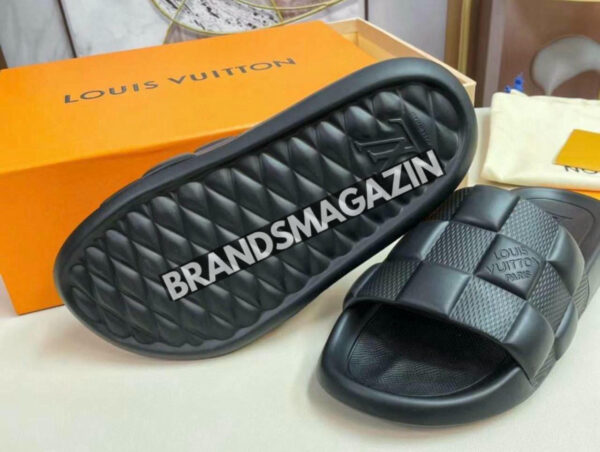 Шлепанцы Louis Vuitton BM69675677 4