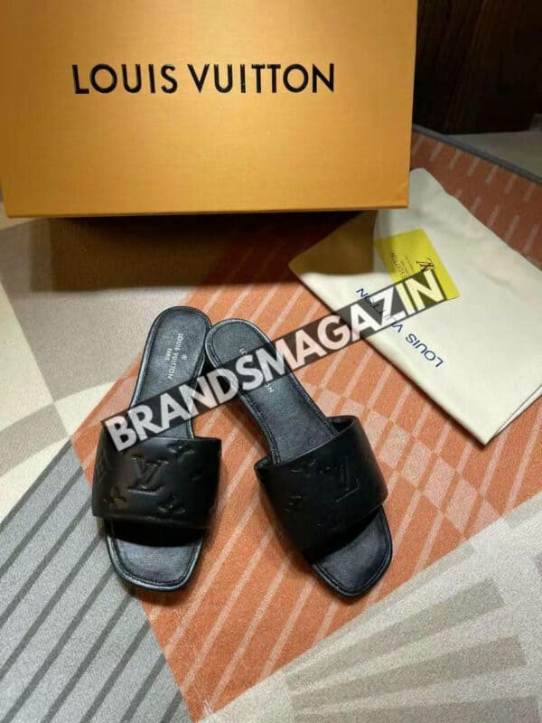 Шлепанцы Louis Vuitton BM71976277 5