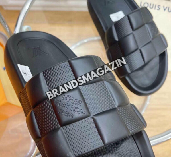 Шлепанцы Louis Vuitton BM69675677 2