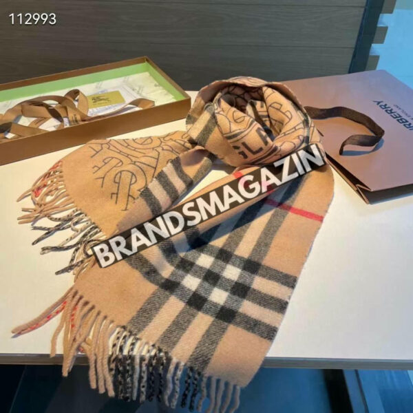Шарф Burberry BM46782446477