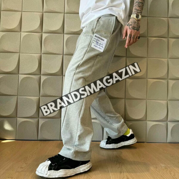 Спортивные штаны Balenciaga BM46982354177
