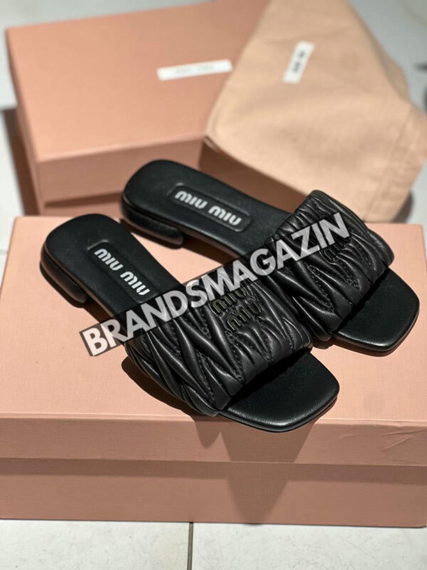 Шлепанцы MIU MIU BM71731877