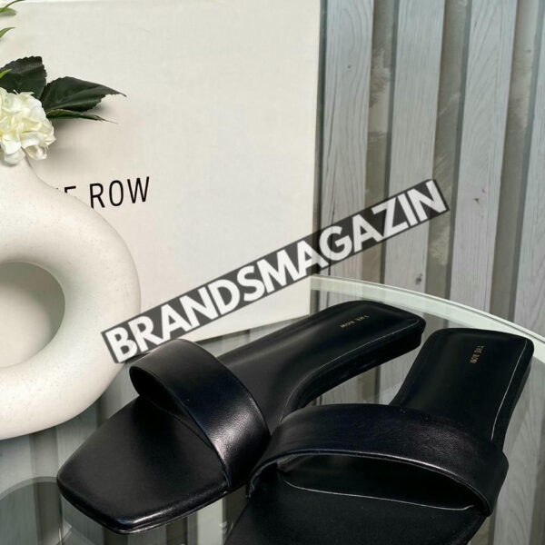 Шлепанцы The Row BM72035777
