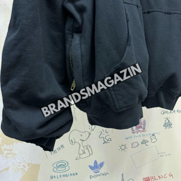 Куртка Balenciaga BM46273745977 7