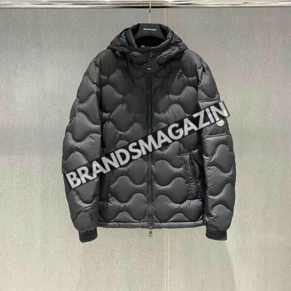Пуховик Moncler BM45841049877