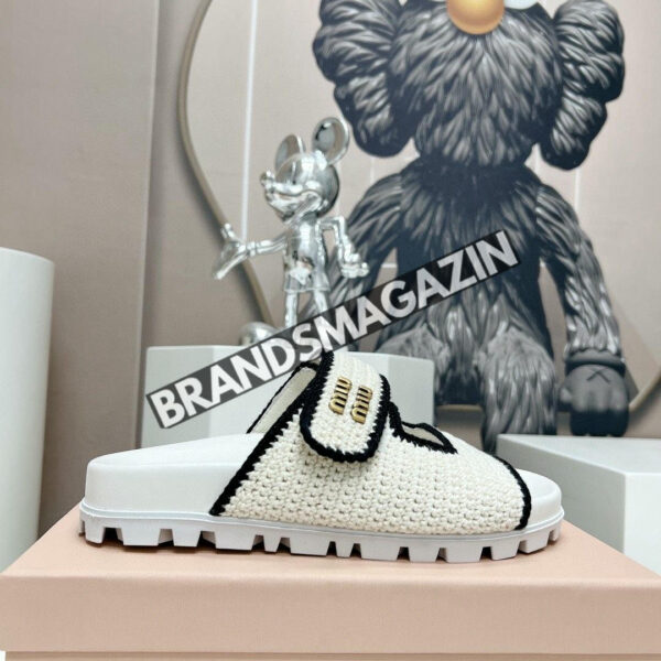 Шлепанцы MIU MIU BM71877977 4