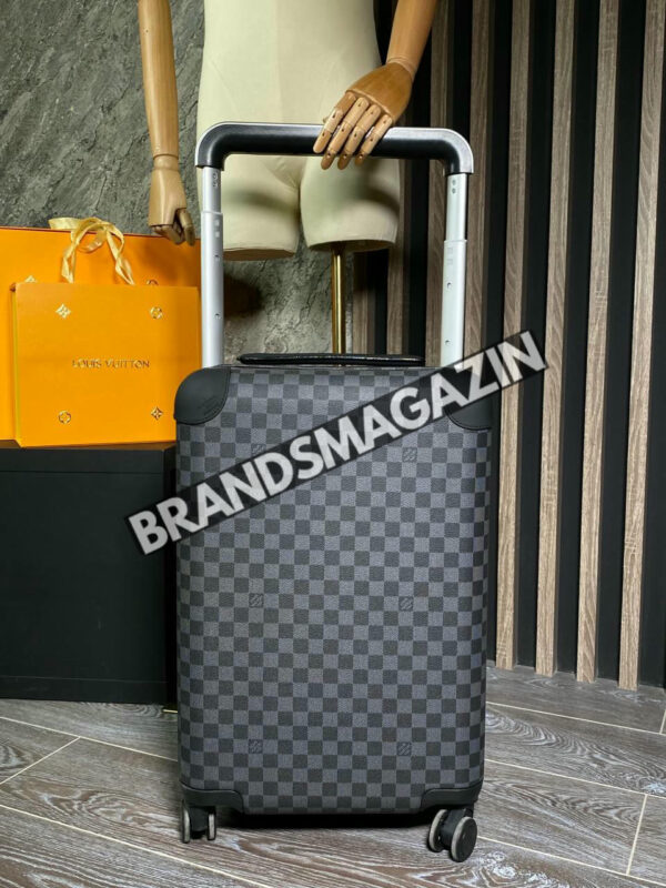 Чемодан Louis Vuitton BM47476807177