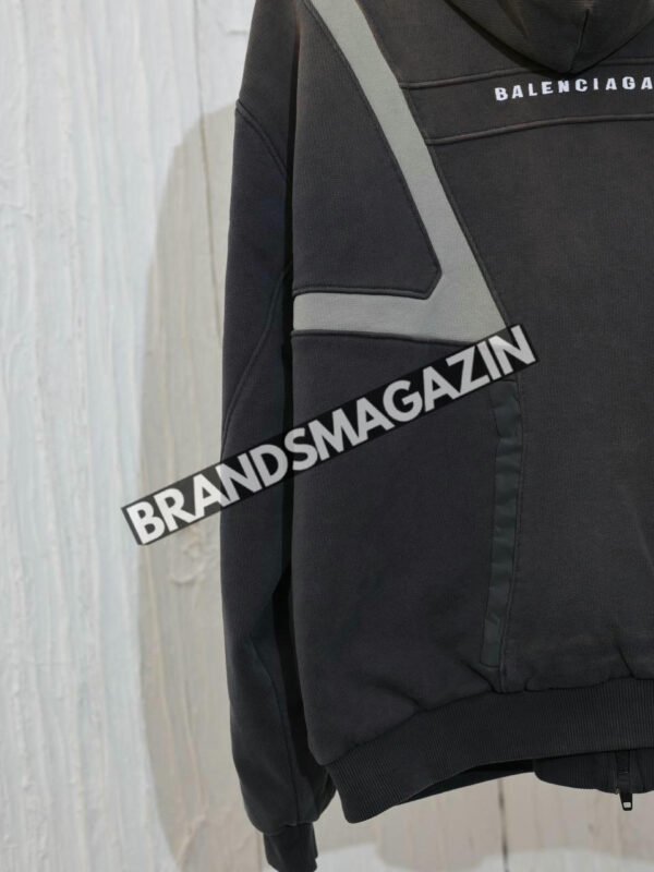 Худи Balenciaga BM46067008277 7