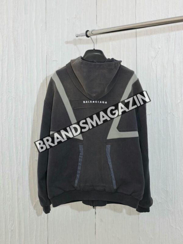 Худи Balenciaga BM46067008277 2