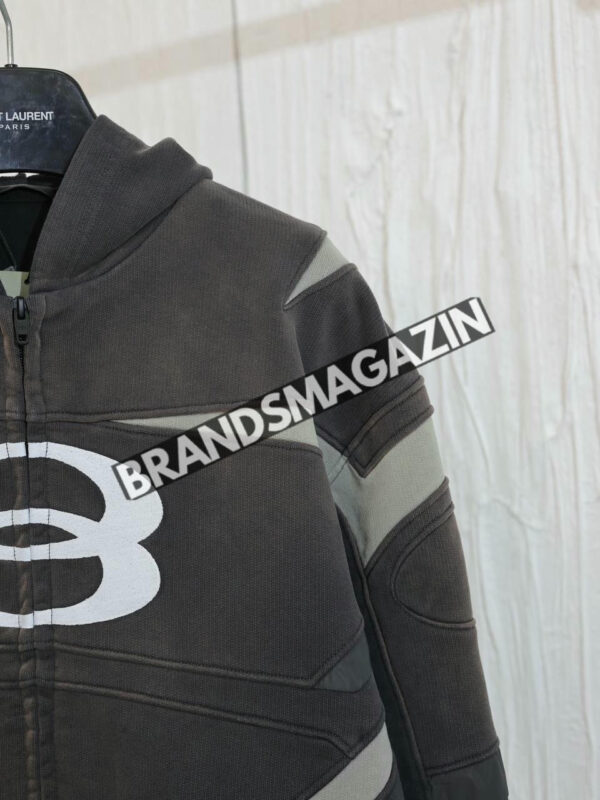 Худи Balenciaga BM46067008277 4