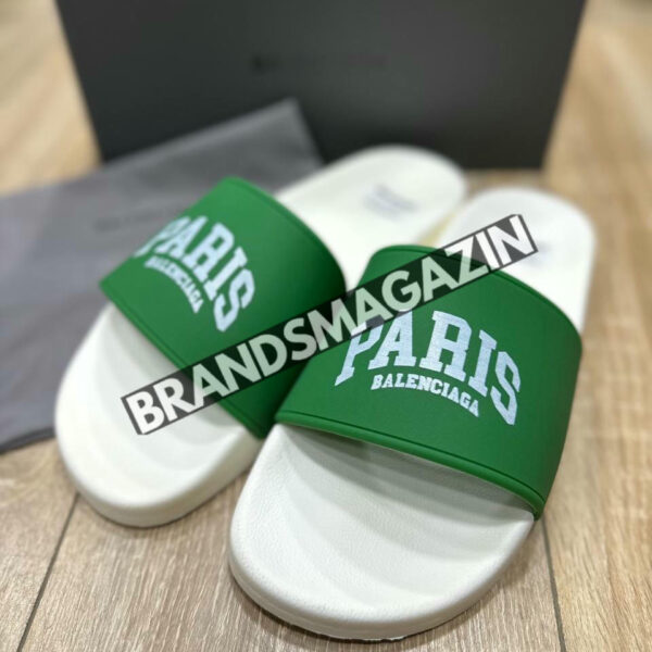 Шлёпанцы Balenciaga BM70396677