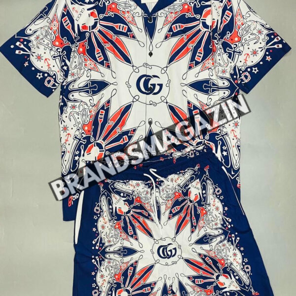 Прогулочный костюм Gucci BM71870077
