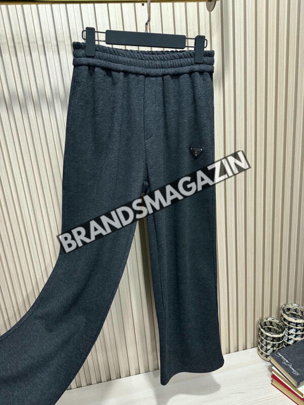 Спортивные штаны Prada BM47569015277 2