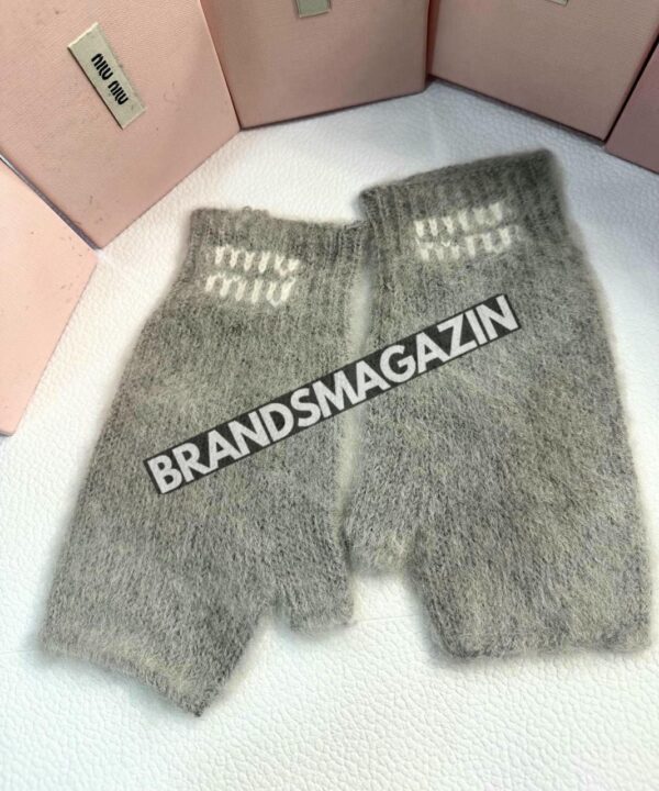 Перчатки MIU MIU BM46899054277 Перчатки MIU MIU BM46899054277