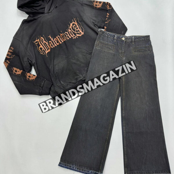 Худи Balenciaga BM46413173577