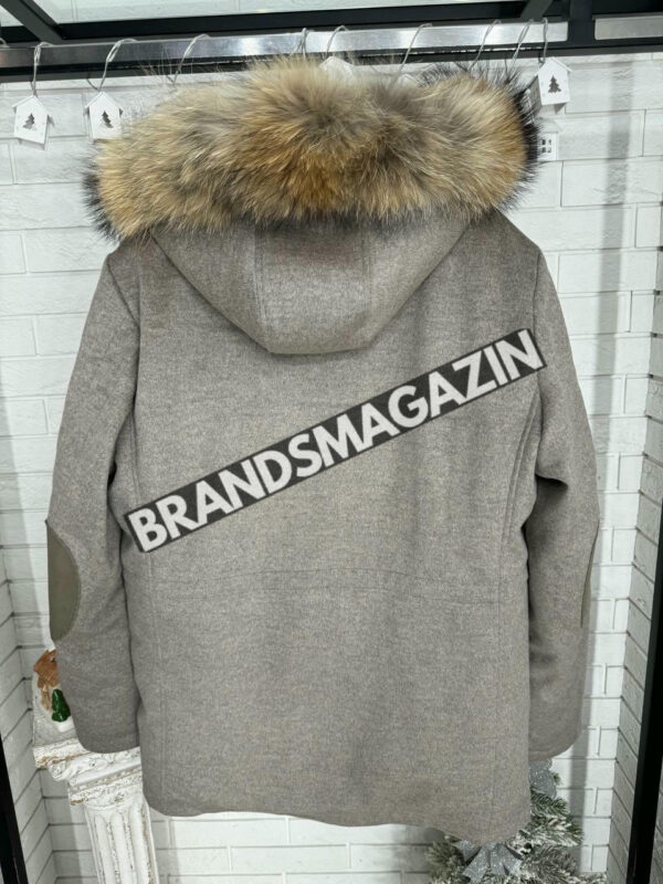 Пуховик Kiton BM47379456777 2