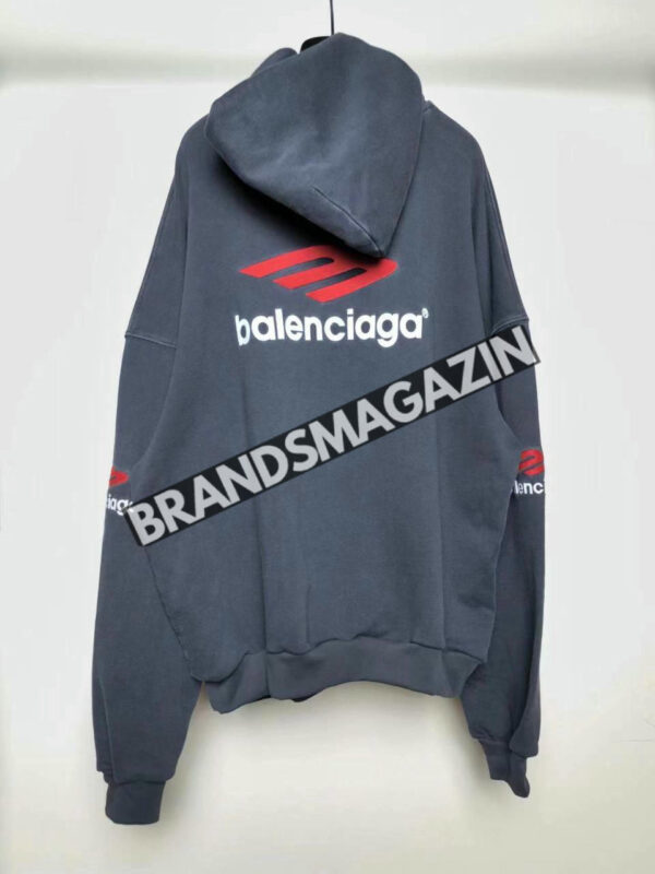 Худи Balenciaga BM47462392477 2