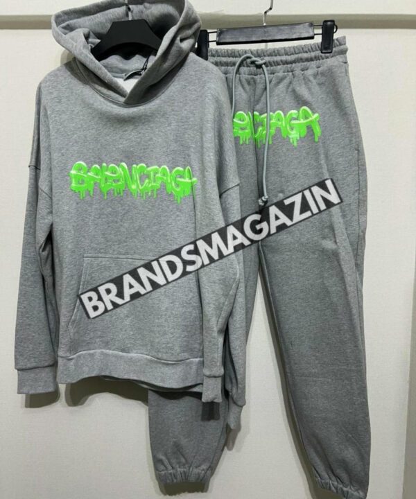 Костюм Balenciaga BM47425369877 Костюм Balenciaga BM47425369877