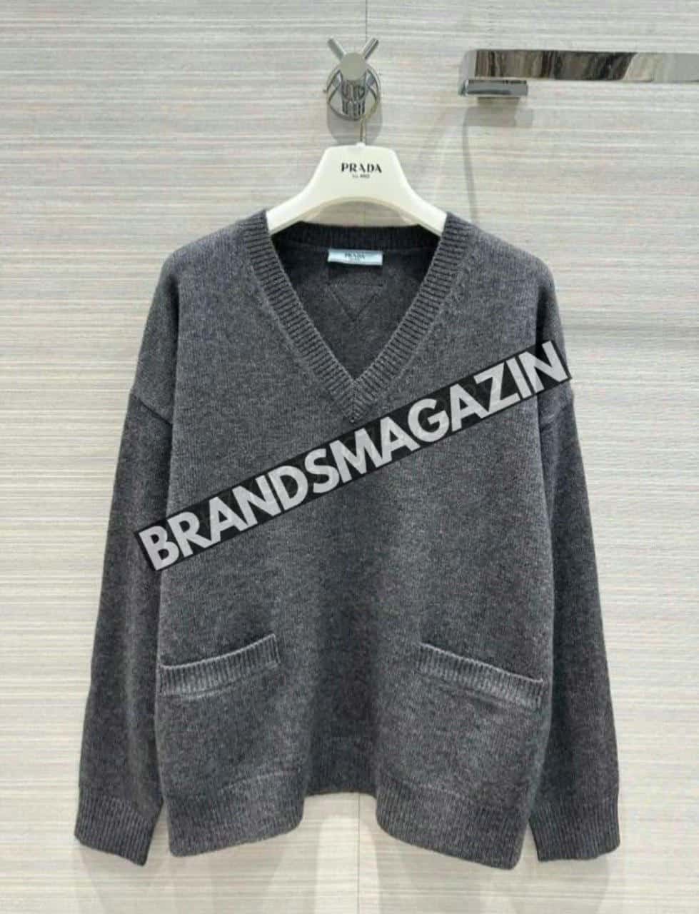 Свитер Prada BM67994377 Свитер Prada BM67994377