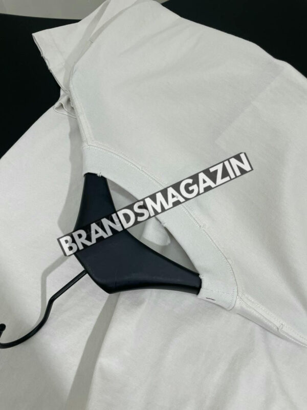 Футболка Balenciaga BM69237677 3