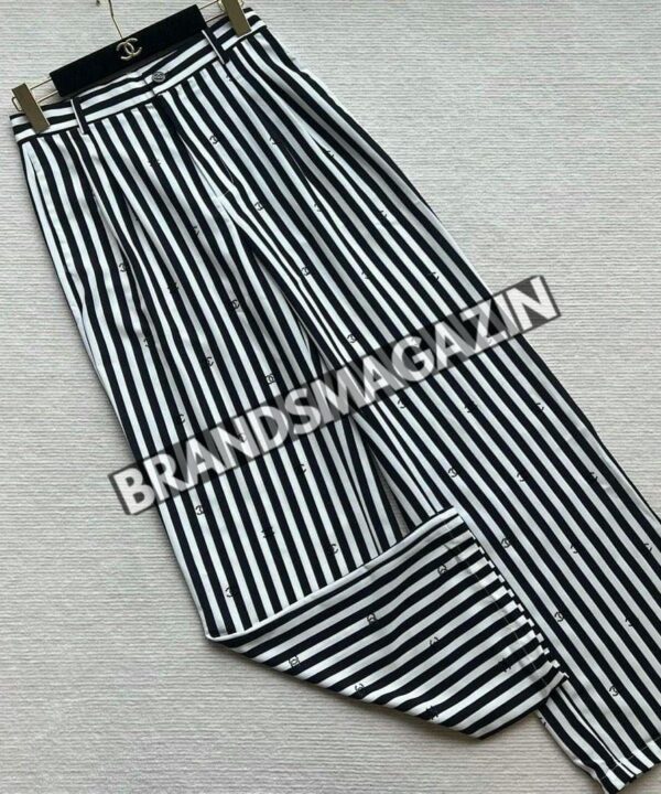 Брюки Chanel BM47015322877 Брюки Chanel BM47015322877