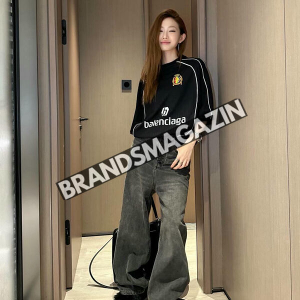 Джинсы Balenciaga BM45707579277