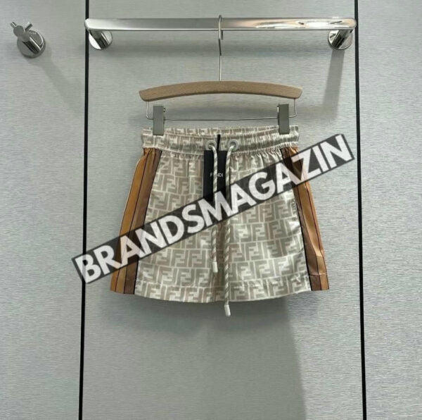 Шорты Fendi BM70526477