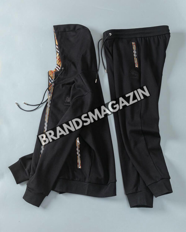 Спортивный костюм Burberry BM70077577
