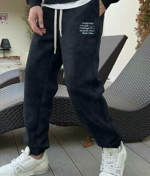 Спортивные штаны Balenciaga BM47462083177